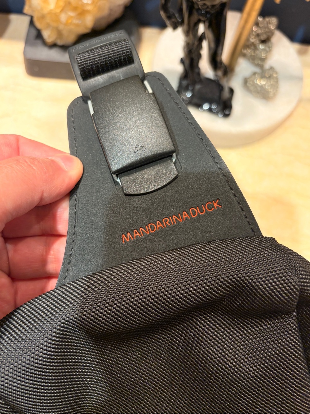Mandarina Duck Black Crossbody Sling Bag - Picture 4 of 10